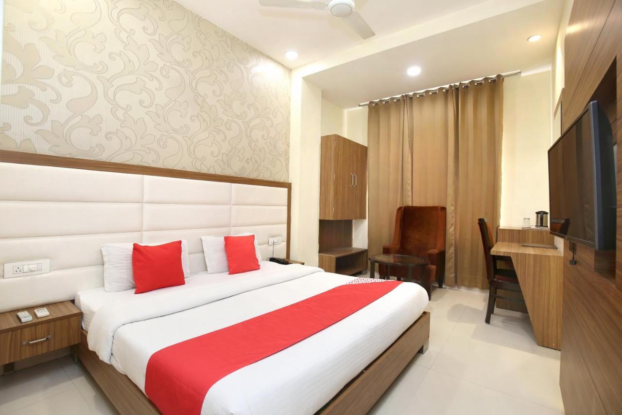 Capital O 8510 Welcome Inn 阿姆利则 外观 照片