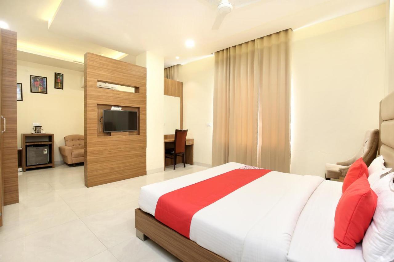 Capital O 8510 Welcome Inn 阿姆利则 外观 照片