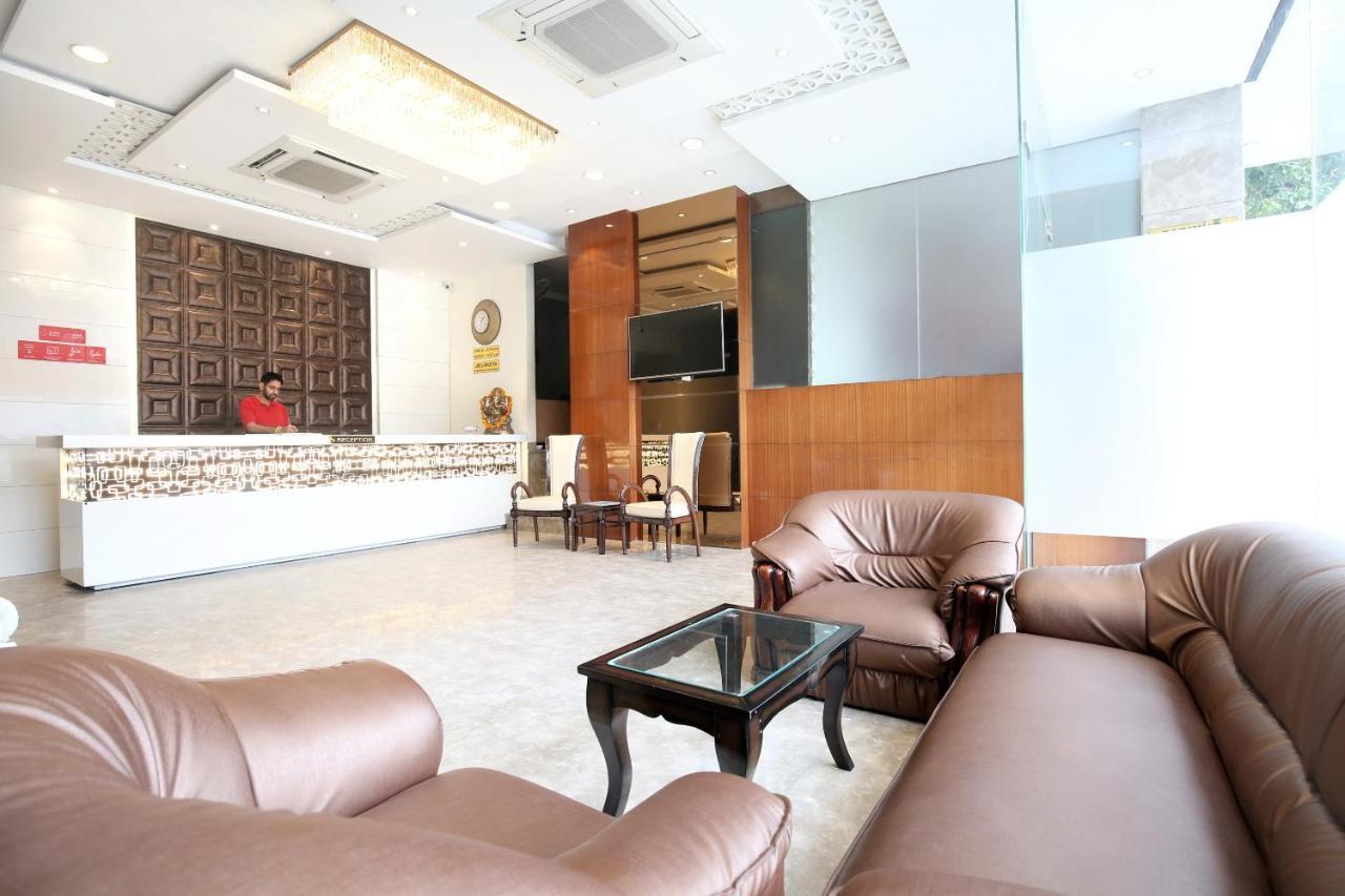 Capital O 8510 Welcome Inn 阿姆利则 外观 照片