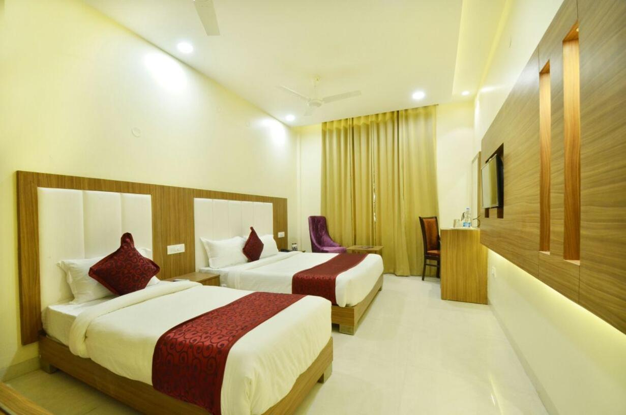 Capital O 8510 Welcome Inn 阿姆利则 外观 照片