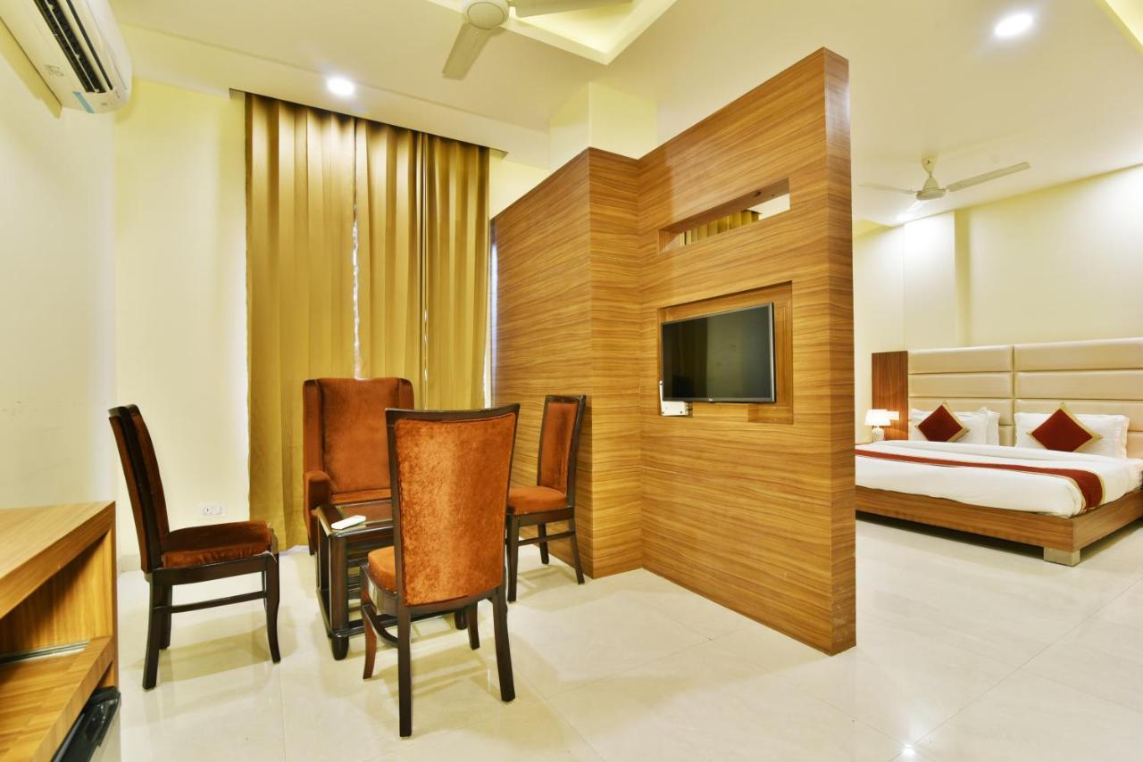 Capital O 8510 Welcome Inn 阿姆利则 外观 照片