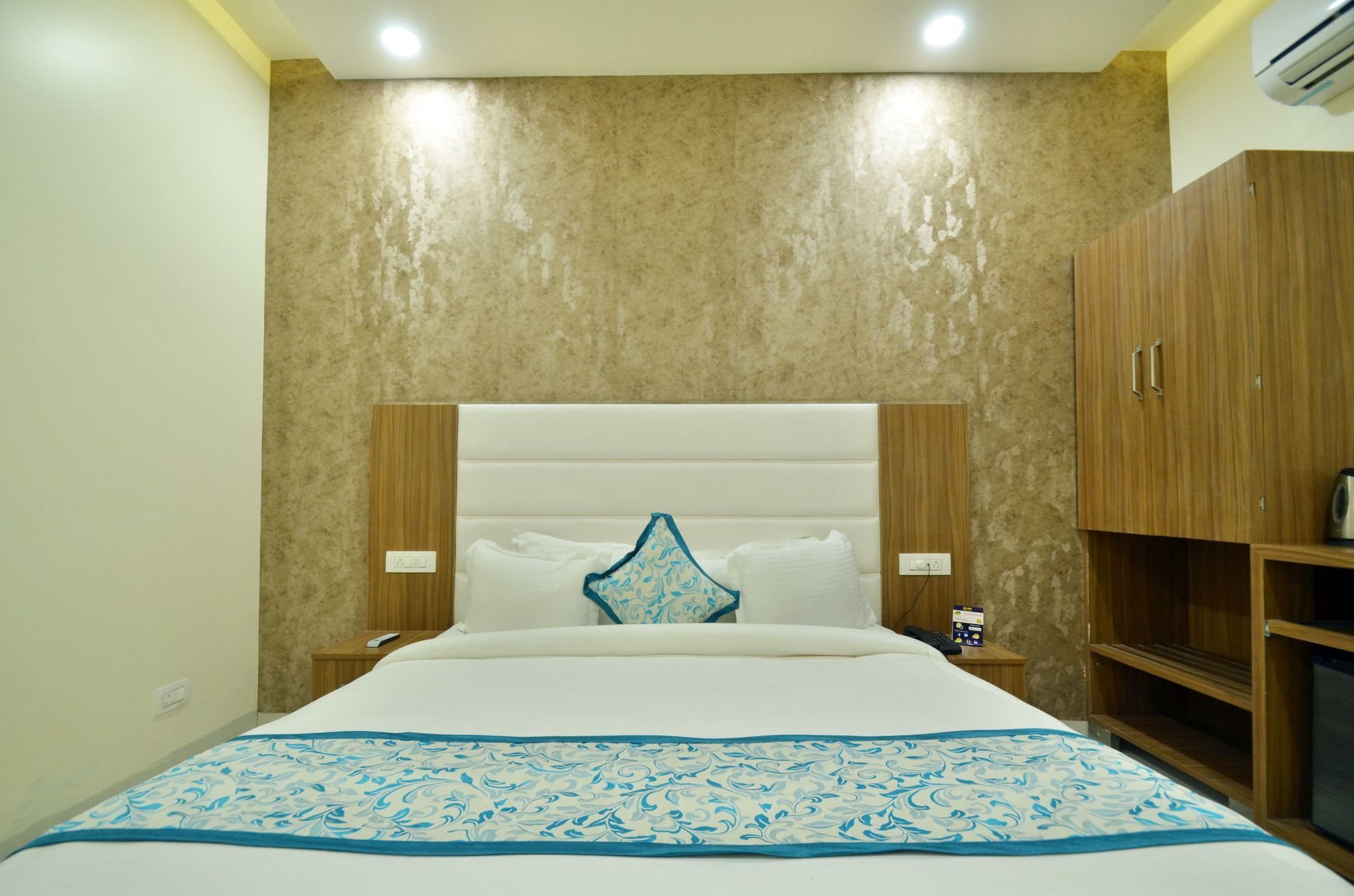 Capital O 8510 Welcome Inn 阿姆利则 外观 照片
